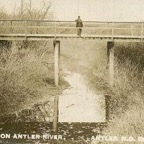 riverw.jpg