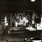 shop2.jpg